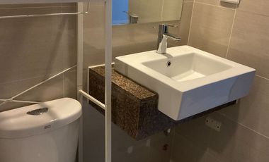 1 Bedroom Apartment with Maid's Quarters at 81 Newport Boulevard (with Parking)