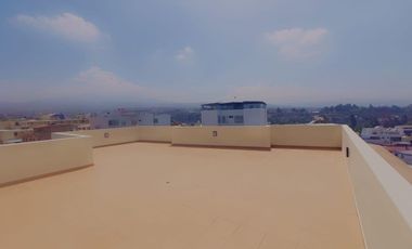 VENDO HERMOSO Y AMPLIO DUPLEX CERCA AL CLUB INTERNACIONAL 410M2