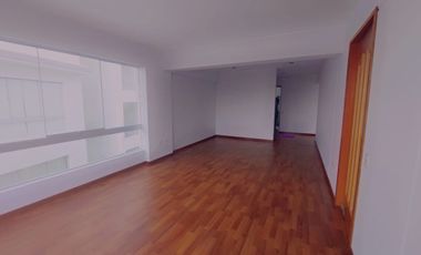 VENDO HERMOSO Y AMPLIO DUPLEX CERCA AL CLUB INTERNACIONAL 410M2