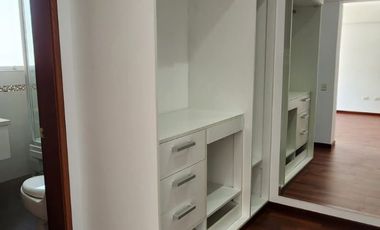 VENDO HERMOSO Y AMPLIO DUPLEX CERCA AL CLUB INTERNACIONAL 410M2