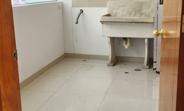 VENDO HERMOSO Y AMPLIO DUPLEX CERCA AL CLUB INTERNACIONAL 410M2