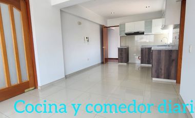 VENDO HERMOSO Y AMPLIO DUPLEX CERCA AL CLUB INTERNACIONAL 410M2