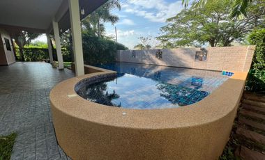 Absolutely! House for sale Tropicana Pool Villa 2 bed 2 bath Fully furnished, 400m. to the beach.  Price 4,995,000 thb. (Plot 79)