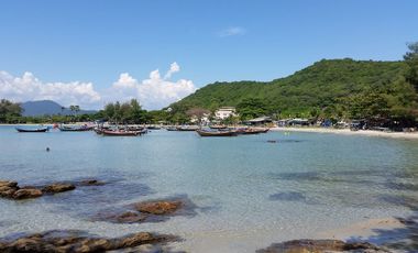 Absolutely! House for sale Tropicana Pool Villa 2 bed 2 bath Fully furnished, 400m. to the beach.  Price 4,995,000 thb. (Plot 79)