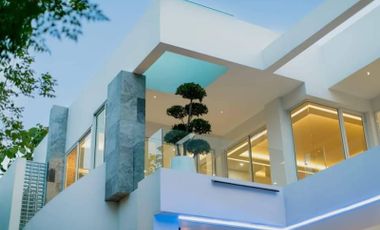 Modern Luxury House in Hang Dong, Chaingmai for Sale