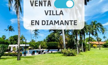 Villa en venta de 2 niveles en Acapulco Diamante