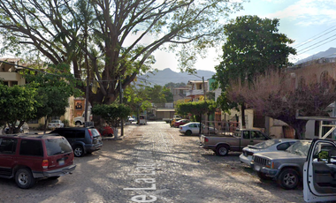 CASA EN REMATE BANCARIO De La Lagunilla Santa María, Puerto Vallarta JALISCO.