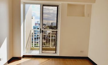 RFO 29.00 sqm 1-bedroom Condo near Calathea Place, Paranaque