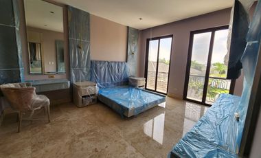 Samborondon, Alquilo Lujosa Casa Amoblada de Estreno con Piscina