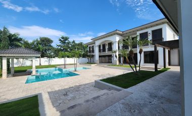 Samborondon, Alquilo Lujosa Casa Amoblada de Estreno con Piscina