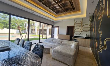 Samborondon, Alquilo Lujosa Casa Amoblada de Estreno con Piscina