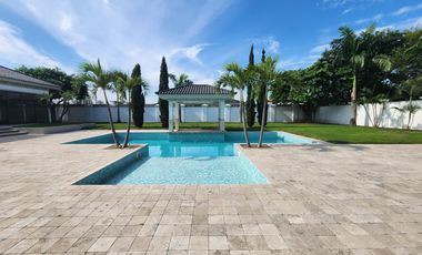 Samborondon, Alquilo Lujosa Casa Amoblada de Estreno con Piscina