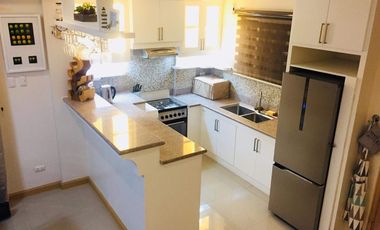 Mary Fully furnished Villa near Clark to Airport