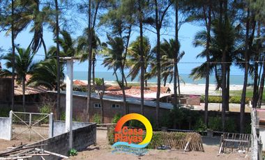 Casa con Vista Al Mar de Venta en Playas, Vía a Data.