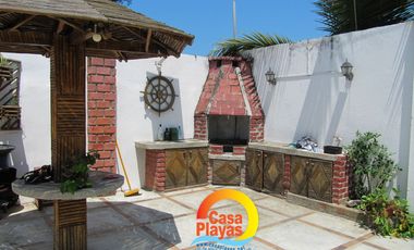 Casa con Vista Al Mar de Venta en Playas, Vía a Data.