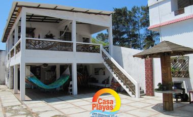 Casa con Vista Al Mar de Venta en Playas, Vía a Data.