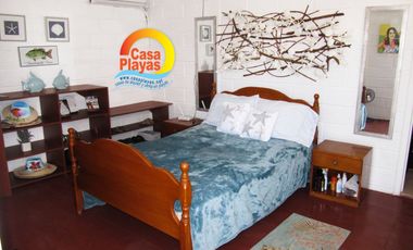 Casa con Vista Al Mar de Venta en Playas, Vía a Data.