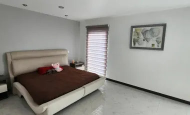Casa en Venta de 3 Pisos, en Residencial Los Cedros, en Pachuca, Hidalgo.