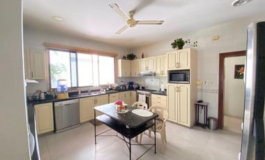 Casa vista al río en venta Km 1 vía Samborondón