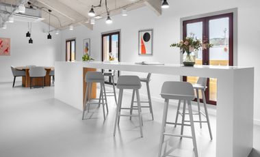 Oficina de espacio abierto con todos los servicios para ti y tu equipo en Chia, Spaces Sybellius