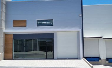 BODEGA EN VENTA 500 M FRENTE AL PARQUE INDUSTRIAL QUERETARO
