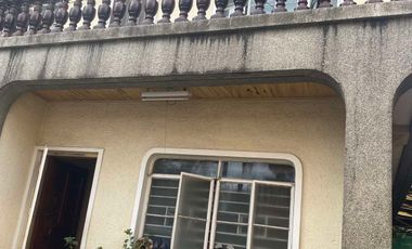 For Rent House near D. Tuazon/ E. Rodriguez Quezon City Can be used as office