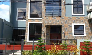 Three Bedrooms House in Talisay City