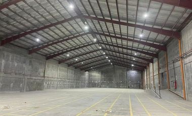 Warehouse for Rent at Valenzuela City