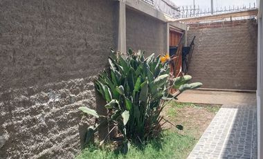 VENTA CASA DE PLAYA PUNTA NEGRA 3 PISOS 450M2 290MIL