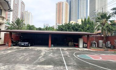 A classic house in Pasay City