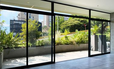 PR26018 Local en arriendo en el sector Las Lomas