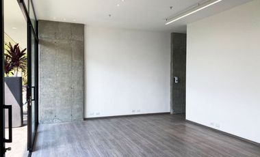 PR26018 Local en arriendo en el sector Las Lomas