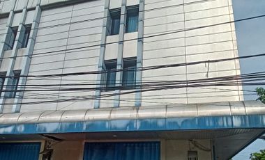Disewakan Ruko 3 lantai di Raya Jemursari, Surabaya