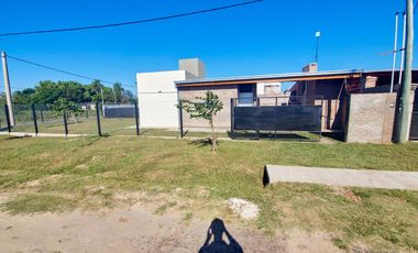 En venta vivienda prácticamente nueva