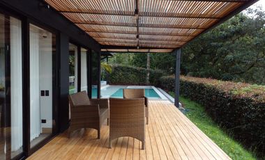 Casa en Arriendo Sector Alto de las Palmas - Envigado