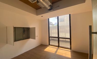 1 Floor Office Space for Lease in Paseo de Roxas