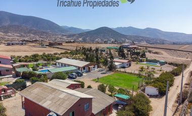 Centro de eventos 5.000 m2, a 25 minutos de La Serena. $340 millones