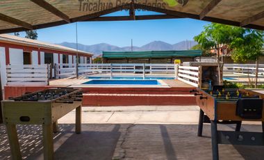 Centro de eventos 5.000 m2, a 25 minutos de La Serena. $340 millones