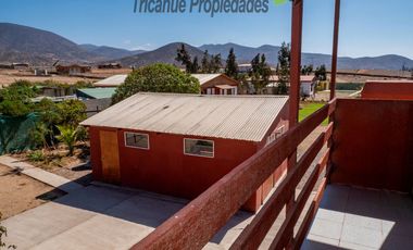 Centro de eventos 5.000 m2, a 25 minutos de La Serena. $340 millones