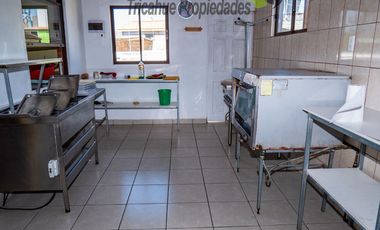 Centro de eventos 5.000 m2, a 25 minutos de La Serena. $340 millones