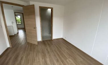 VENTADE  CASA POR ESTRENAR,  DEAN SECTOR GUTENBERG SCHULE  VALLE DE LOS CHILLOS