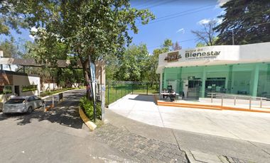 HERMOSA CASA EN   CLUB DE GOLF, TLALPAN CDMX. CONCEPTO RESIDENCIAL EXCELENTE PLUSVALIA PARA HABITAR O INVERSION.
