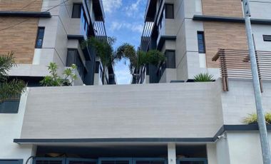 4 Storey with 4 Bedrooms and 2 Car Garage House and Lot For Sale in San Juan  PH2610