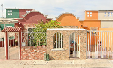 Casa en venta en Fraccionamiento Hacienda de los Fresnos, Tlajomulco Jalisco CL