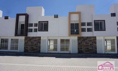 Casa Nueva en Venta con alberca en Emiliano Zapata, Morelos.