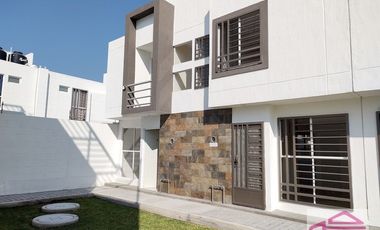 Casa Nueva en Venta con alberca en Emiliano Zapata, Morelos.