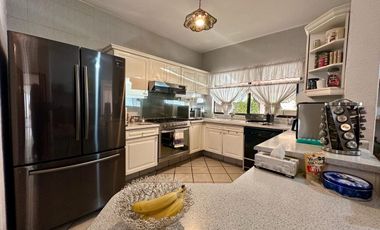 Casa en Venta Amueblada en el Fracc. Campestre Club de Golf