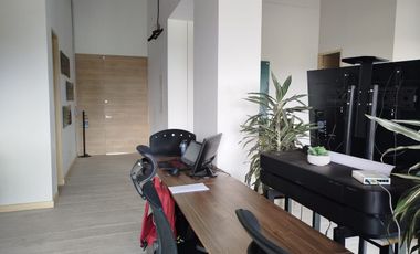 44868 Oficina en arriendo en el sector Alto de Palmas