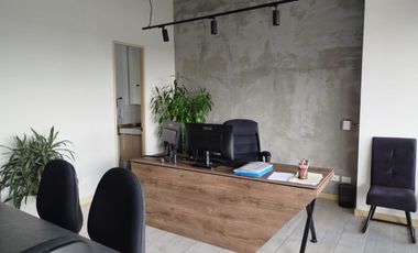 44868 Oficina en arriendo en el sector Alto de Palmas