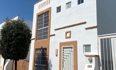 CASA EN VENTA EN RESIDENCIAL EL DORADO, SALIA A SILAO, PUERTO INTERIOR,FRACC. PRIVADO, EN LEÓN GTO